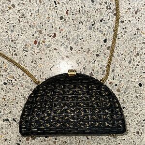 Borsa Bella black gold basket made in Italy hard shell purse handbag clutch